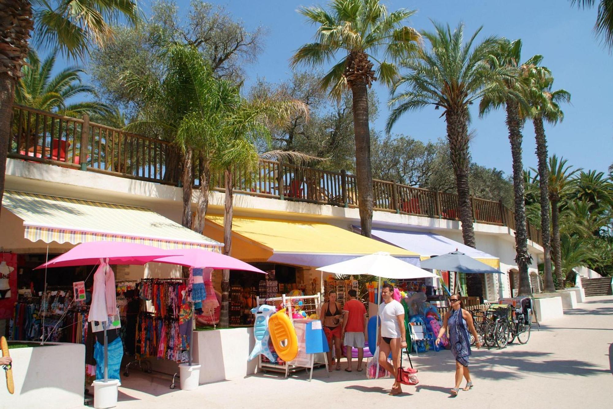 Residence La Palmeraie Frejus Bagian luar foto