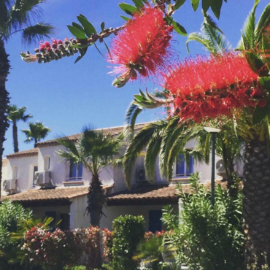Residence La Palmeraie Frejus Bagian luar foto