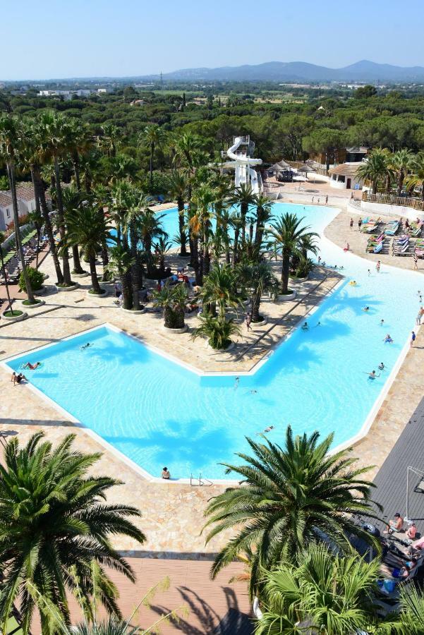 Residence La Palmeraie Frejus Bagian luar foto