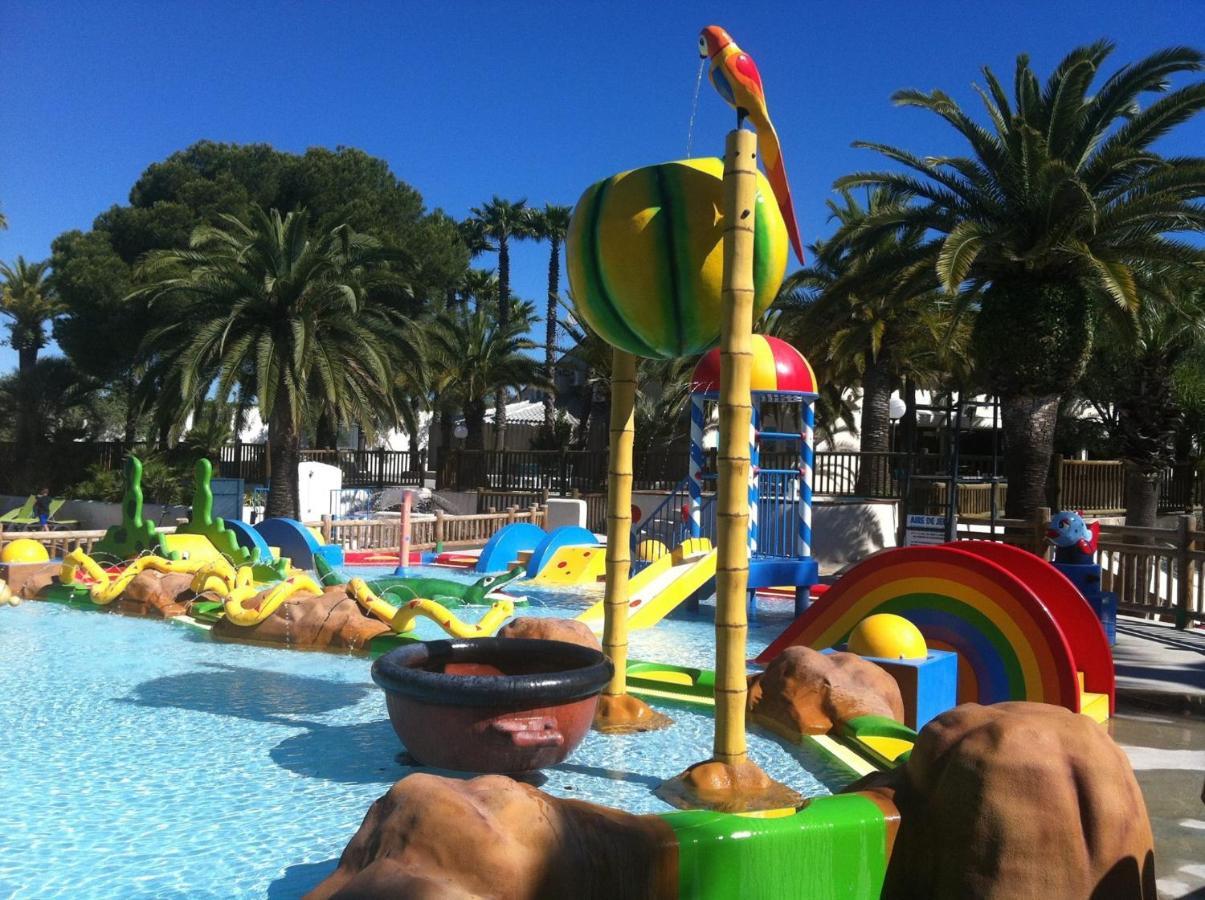 Residence La Palmeraie Frejus Bagian luar foto